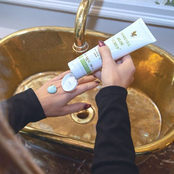 Скраб для кожи Forever Living Products Форевер Алоэ 99 г (238) - изображение 2