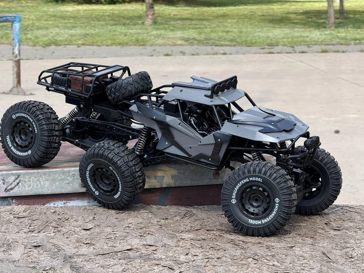 Машинка на пульте управления OFFROAD TRACER вездеход 70 см
