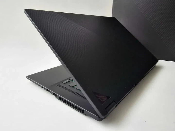 Ноутбук ASUS ROG Flow X16 (2023) i9-13900H/RTX 4060/RAM 16GB/SSD 1TB/QHD 240Hz Б\В - зображення 8