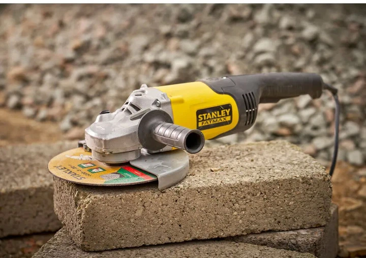 Угловая шлифовальная машина Stanley FatMax 2000 Вт, 6500 об/мин, d=230мм FMEG232 - Фото 7 Угловая шлифовальная машина Stanley FatMax 2000 Вт, 6500 об/мин, d=230мм FMEG232 - изображение 7