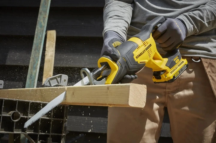 Пила сабельная аккумуляторная Stanley FatMax 18В (V20) Li-Ion, 2 Ач, 3000 ход/мин SFMCS300D2K - изображение 5