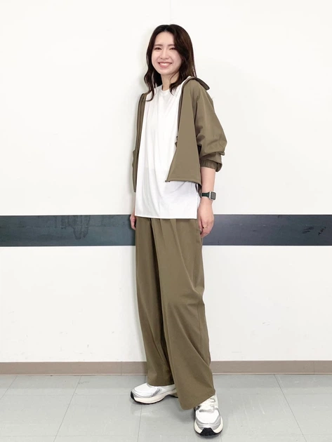 Ветровка женская Uniqlo 78693830 M Коричневая( 1159834728) - Фото 4 Ветровка женская Uniqlo 78693830 M Коричневая( 1159834728) - изображение 4