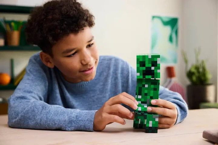 Конструктор LEGO Minecraft Крипер 665 элементов (21276) - изображение 10