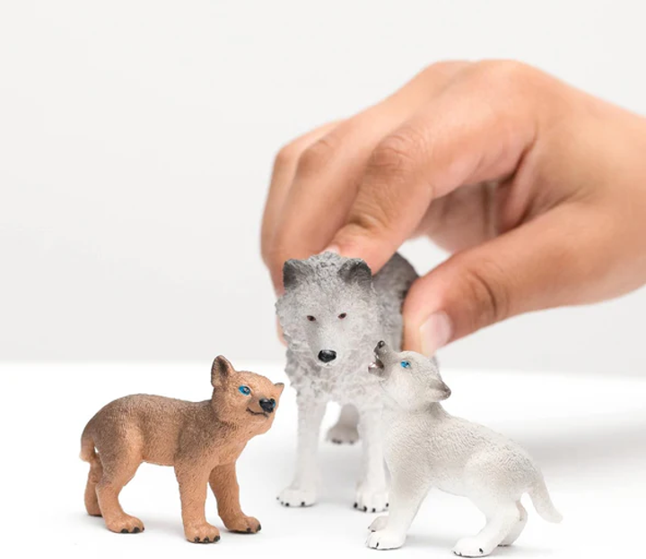 Ігровий набір Schleich Wild Life Mama Wolf with Pups (42472) (4059433571218) - зображення 6