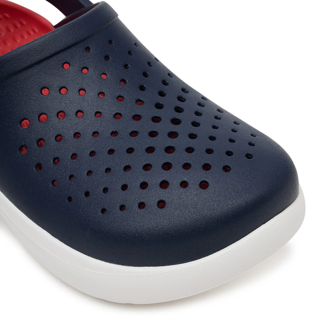 Сабо Crocs InMotion Clog 40-41 р 25.8-26.7 см Темно-синие 209964-410-M8/W10 Navy - изображение 5