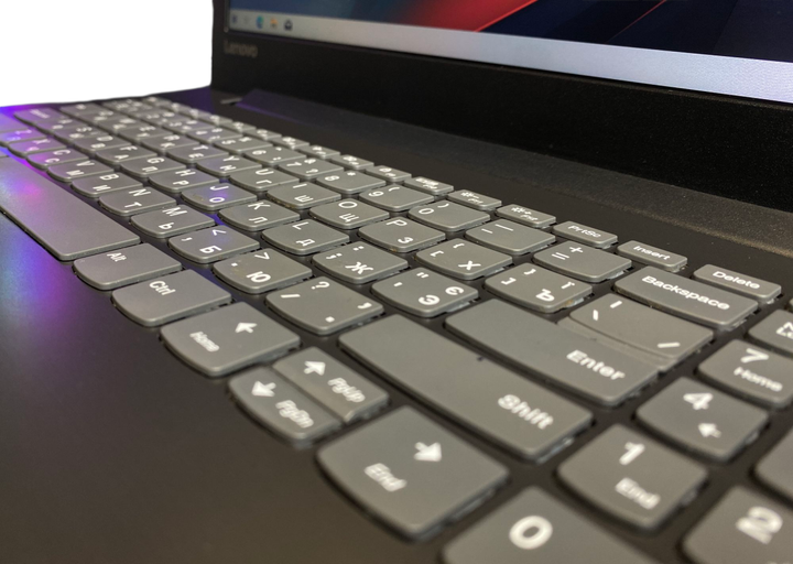 Ноутбук Lenovo 320-15IKB i3-7130U 8Gb 960SSD Nvidia MX130-2Gb Б/В - Фото 5 Ноутбук Lenovo 320-15IKB i3-7130U 8Gb 960SSD Nvidia MX130-2Gb Б/В - зображення 5