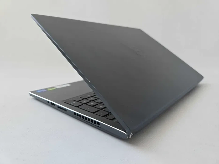Ноутбук Dell Inspiron 16 Plus 7610 I7 11800H/RTX 3060/RAM 16GB/SSD