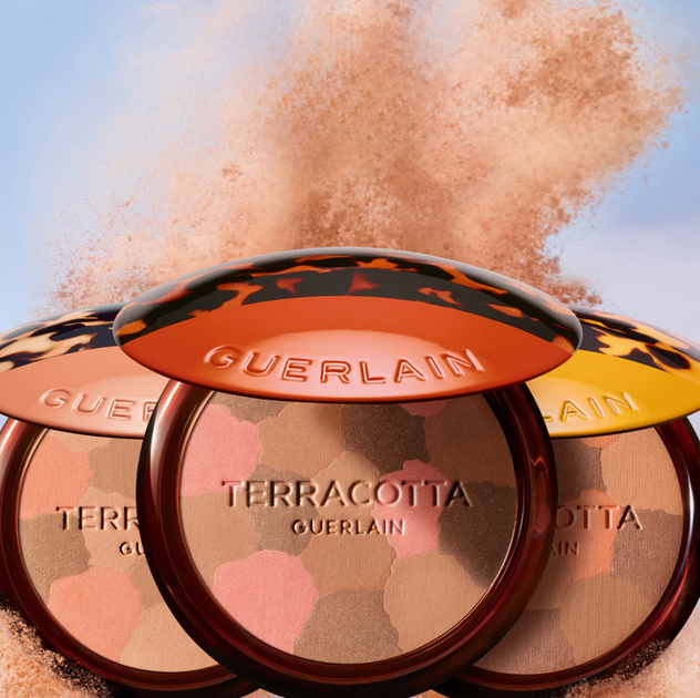 Puder brązujący Guerlain Terracotta Light Limited Edition rozświetlający 03 Medium Warm 10 g (3346470442825) - obraz 6
