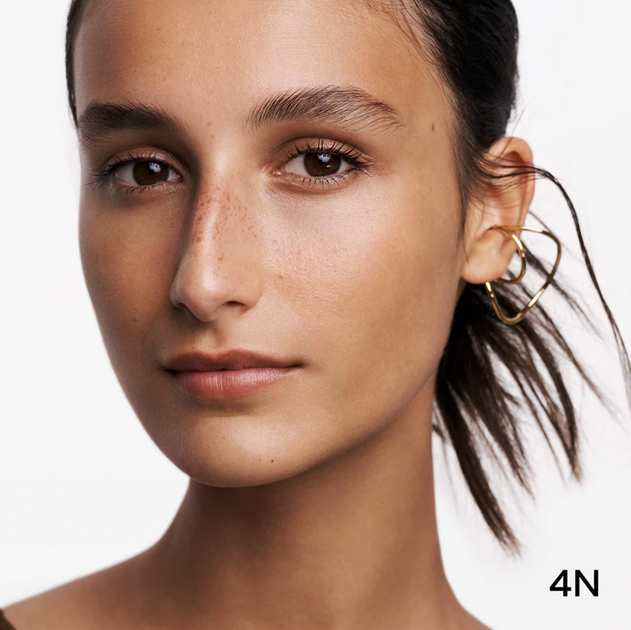 Тональна основа Guerlain Terracotta Le Teint Glow зволожуюча 4N Neutral 35 мл (3346470442382) - зображення 4