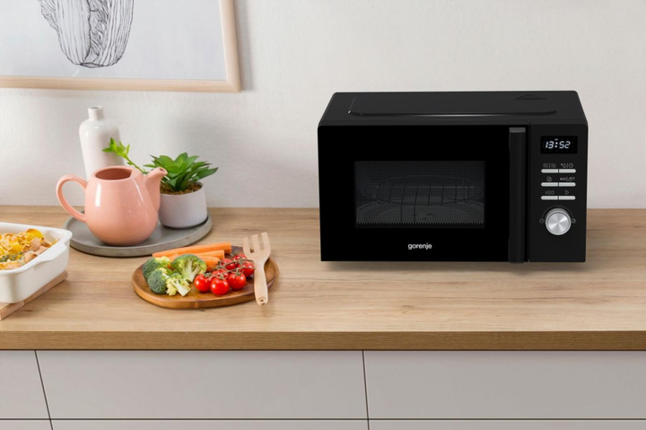Kuchenka mikrofalowa Gorenje MO20A4BH (740291) - obraz 9