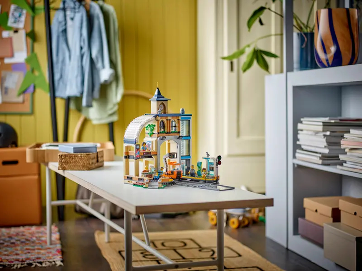 Zestaw klocków LEGO City Centralny dworzec kolejowy 752 elementy (60469) - obraz 10