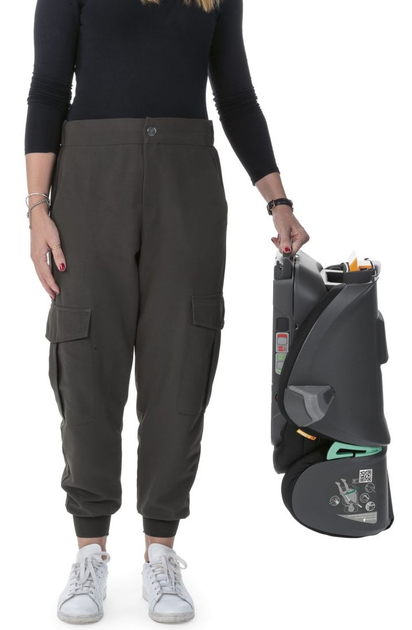 Fotelik samochodowy dla dzieci Chicco FOLD&GO I-SIZE 100-150 cm Czarny (8058664140152) - obraz 17