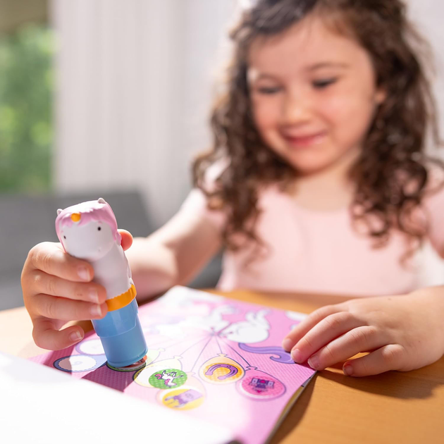 Książka z naklejkami Melissa & Doug WOW Jednorożec (681147005495) - obraz 6