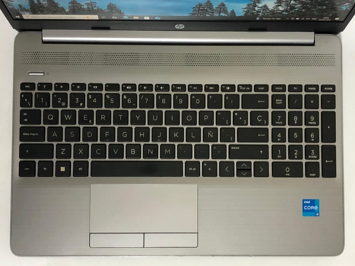 Ноутбук HP 250 G8 - 15,6