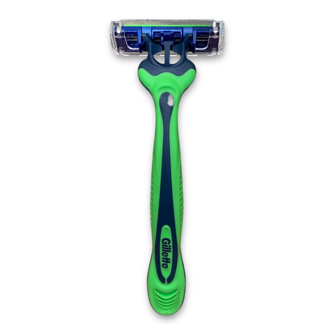 Одноразові станки Gillette Blue3 Sensitive 9+3 12 штук 3 леза з алое для чутливої шкіри - зображення 6