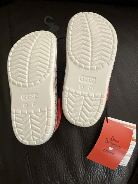 Дитячі кроксі-сабо для дівчинки Crocs Drew X Crocband Chevron Clog Black/White - Фото 11 Дитячі кроксі-сабо для дівчинки Crocs Drew X Crocband Chevron Clog Black/White - зображення 11