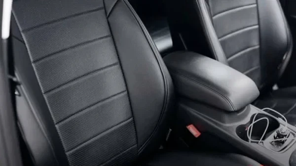 Чехлы на сиденья Renault Duster 2018- (задние сиденья 60/40), экокожа, черные Seintex 96206 - Фото 1 Чехлы на сиденья Renault Duster 2018- (задние сиденья 60/40), экокожа, черные Seintex 96206 - изображение 1