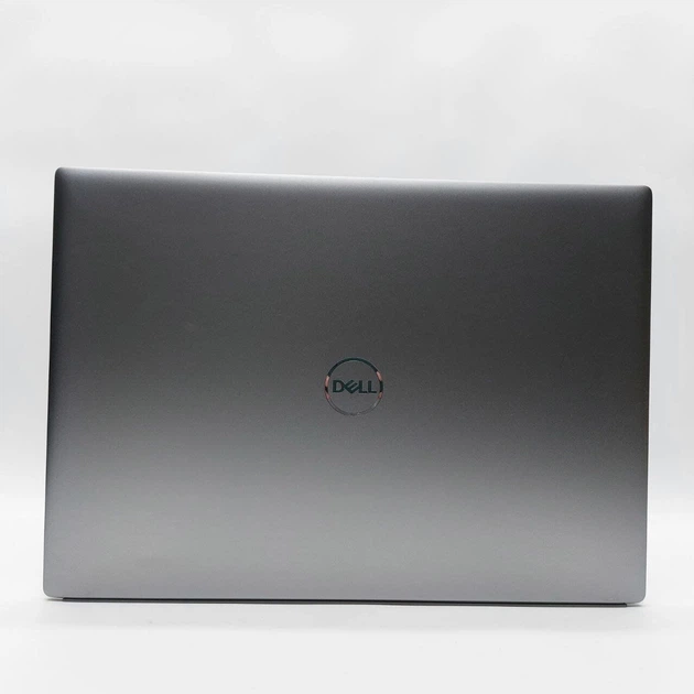 Ультрабук Dell Vostro 5625 / 16
