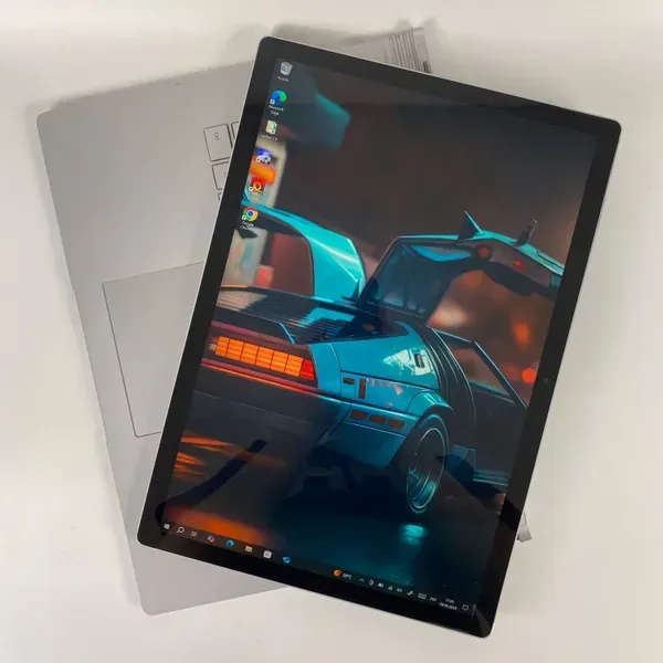 Ноутбук-трансформер Б-класс Microsoft Surface Book 2 / 15" (3240x2160) IPS Touch / Intel Core i7-8650U (4 (8) ядра по 1.9 - 4.2 GHz) / 16 GB DDR3 / 256 GB SSD / nVidia GeForce GTX 1060, 6 GB GDDR5, 192-bit / USB Type-C / WebCam / SD Card Reader б/у - изображение 9