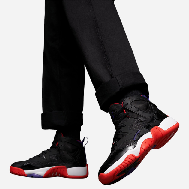 Чоловічі кросівки для баскетболу Nike Jordan Jumpman Two Trey DO1925-001 43 (9.5US) Чорні (196149159638) (955555906044977) - Уцінка - зображення 2