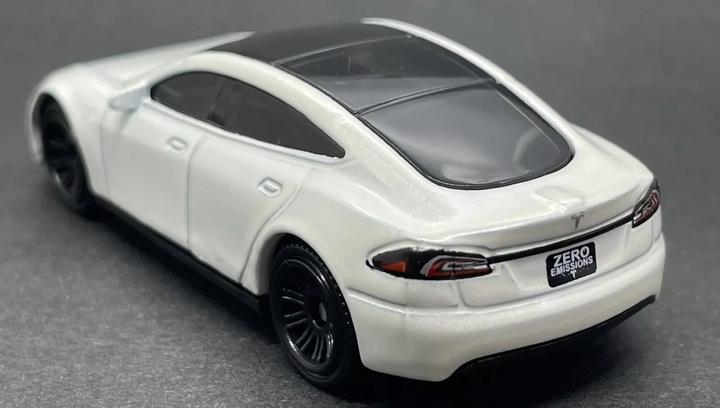 Машинка Велике Місто Matchbox Tesla Model S Showroom 1:64 HLC59 White - зображення 3