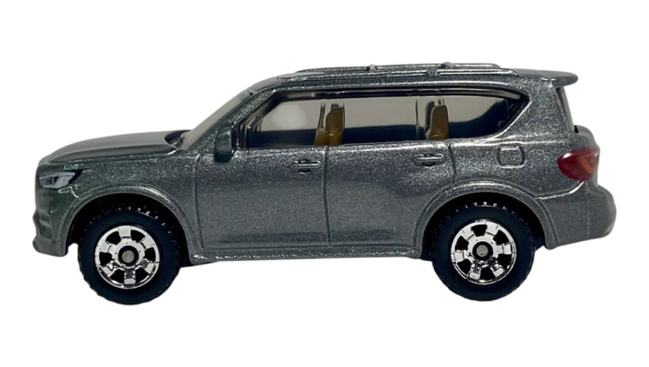Matchbox 2022 Infiniti QX80 Modellauto 1:64, Grau – Detailliertes Sammlerstück, Druckguss, Ca. 7,6 Cm
