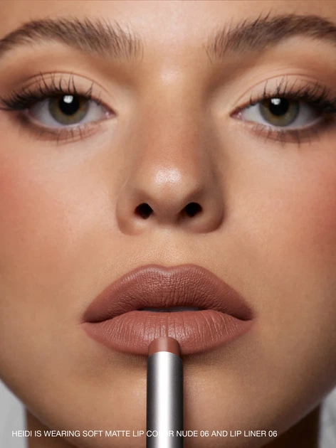 Матова помада SKKN BY KIM NUDE 06 Soft Matte Lip Color - Фото 4 Матова помада SKKN BY KIM NUDE 06 Soft Matte Lip Color - изображение 4