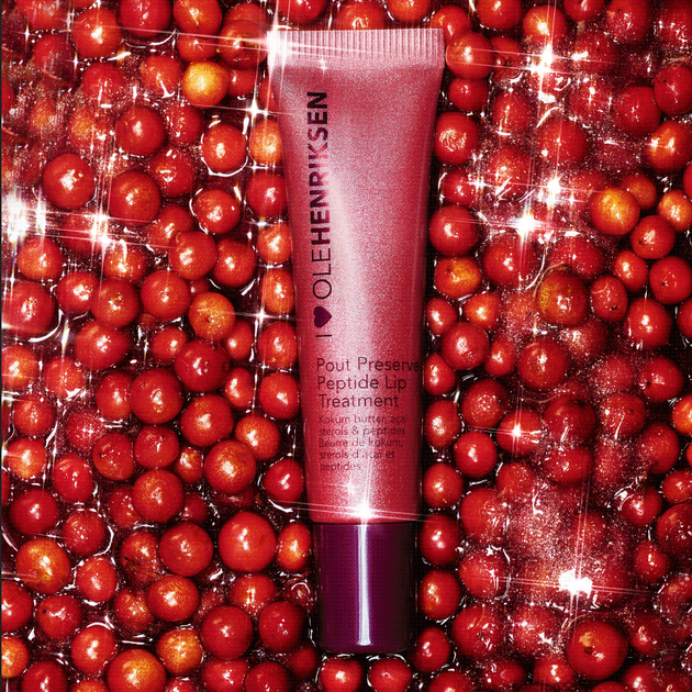Пептидний бальзам для губ з шимером Ole Henriksen "Lingonberry Jam Glimmer" Pout Preserve Peptide Lip Treatment Glimmers - Фото 1 Пептидний бальзам для губ з шимером Ole Henriksen "Lingonberry Jam Glimmer" Pout Preserve Peptide Lip Treatment Glimmers - зображення 1