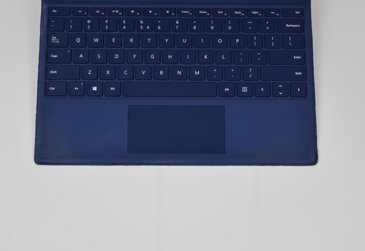 Microsoft Surface Pro4 1724 6300U 2021付き Ультрабук-планшет Microsoft Surface Pro 4 1724 i5-6300U / 8