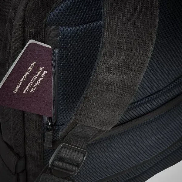 Рюкзак для ноутбука RivaCase 8460 17.3" Black (8460 (Black)) - зображення 9