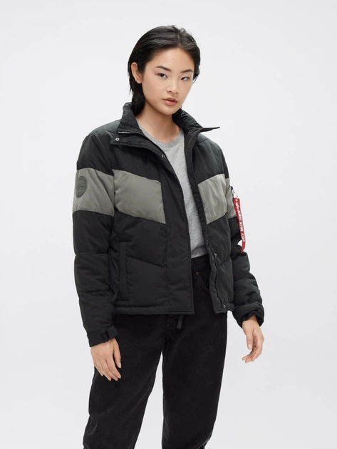 Куртка зимняя короткая женская Alpha Industries Chevron Parka W WJC50501C1 S Черная (640631034779) - Фото 5 Куртка зимняя короткая женская Alpha Industries Chevron Parka W WJC50501C1 S Черная (640631034779) - изображение 5