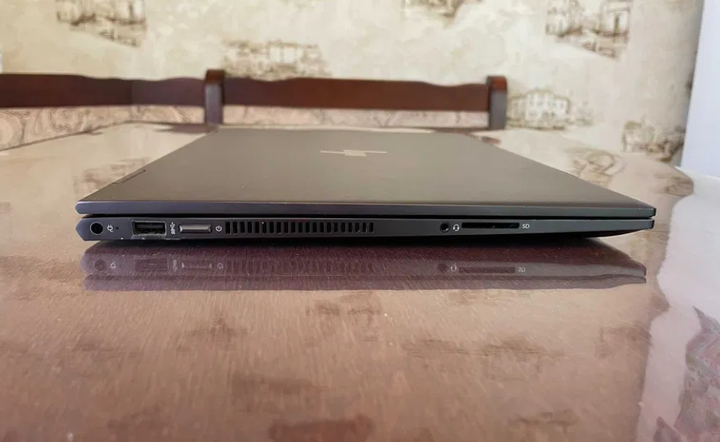 Ноутбук-трансформер HP Envy X360 15-cp0053cl / 15.6" (1920x1080) IPS Touch / AMD Ryzen 5 2500U (4 (8) ядра по 2.0 - 3.6 GHz) / 8 GB DDR4 / 256 GB SSD / AMD Radeon RX Vega 8 Graphics / WebCam б/у - изображение 6