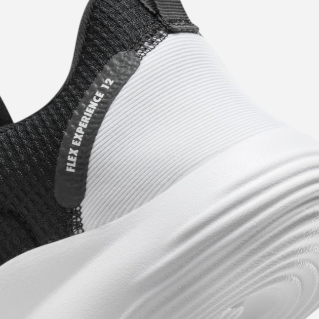 Buty do biegania męskie Nike Flex Experience Rn 12 DV0740-004 45.5 (11.5US) Czarne z białym (196975887729) - obraz 7