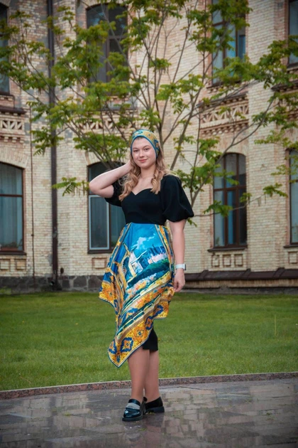 Дизайнерська яскрава хустка "Мій Крим" MyScarf 90 на 90 см - изображение 7