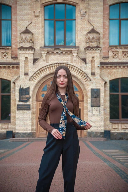 Твіллі дизайнерське My Scarf "Леопард" - Фото 5 Твіллі дизайнерське My Scarf "Леопард" - зображення 5