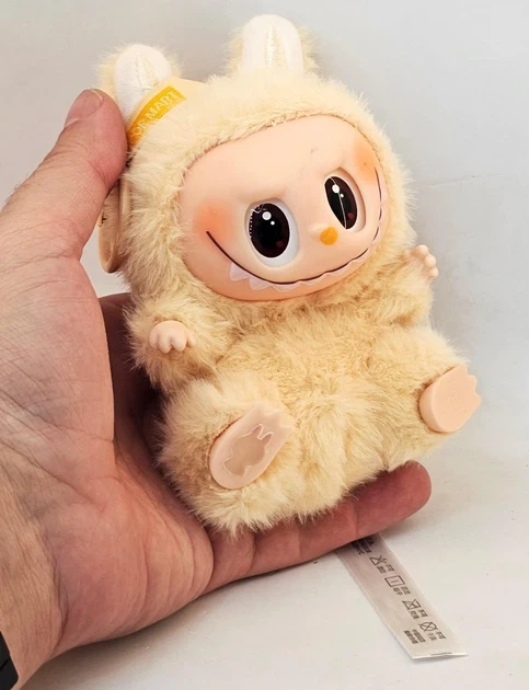 Мягкая игрушка Лабубу, брелок коллекционная 15 см Желтый - изображение 6