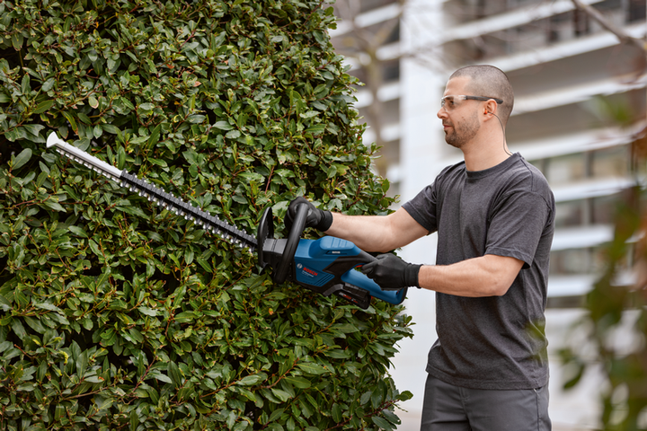 Кущоріз акумуляторний Bosch GHE 18V-60 (06008C9000) Без АКБ І зарядної станції - зображення 2