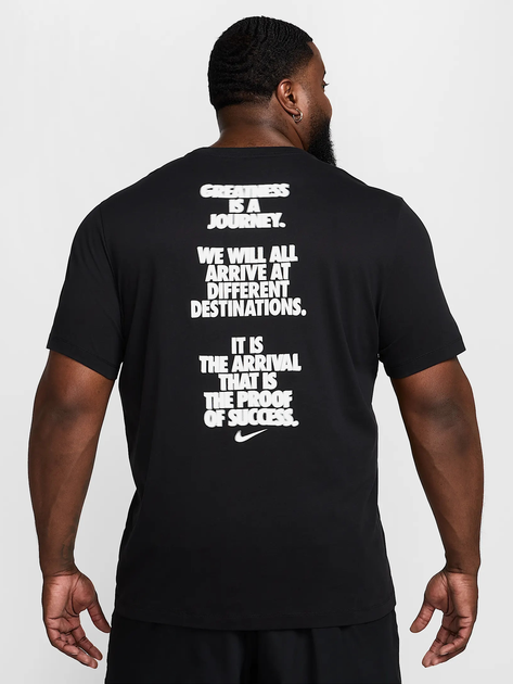 Спортивна футболка довга чоловіча Nike M Nk Df Tee Verbiage HJ3613-010 S Чорна (197859571307) - зображення 6