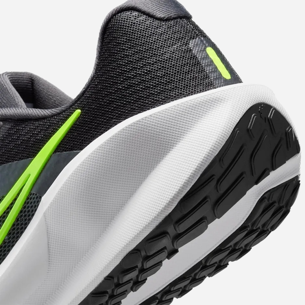 Чоловічі кросівки для бігу Nike Downshifter 13 FD6454-007 46 (12US) Чорні (197859141821) - зображення 8