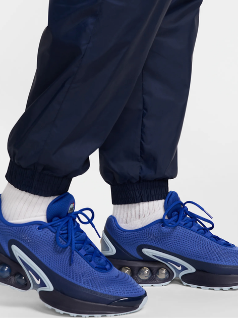 Спортивний костюм чоловічий Nike M Nk Club Wvn Trk Suit HJ1985-451 M Темно-синій (197859202850) - зображення 6