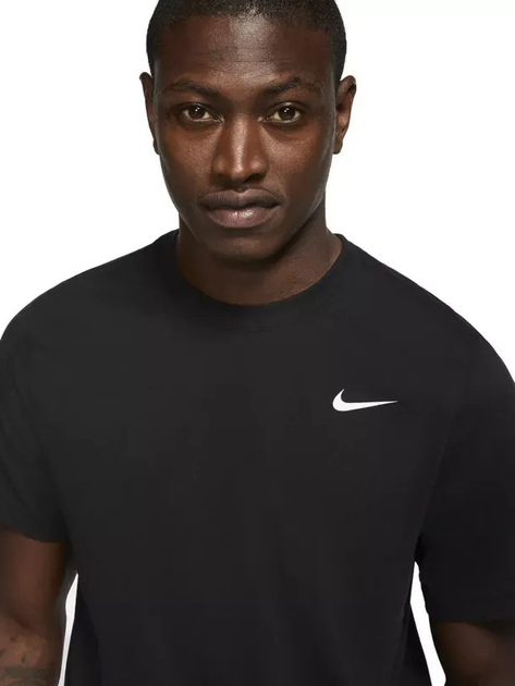 Koszulka męska basic Nike M Nk Df Tee Dfc Crew Solid AR6029-010 L Czarna - obraz 4
