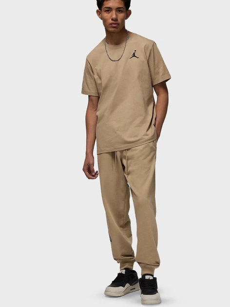 Футболка бавовняна довга чоловіча Nike M J Jumpman Emb SS Crew DC7485-257 M Бежева (197602817089) - зображення 3