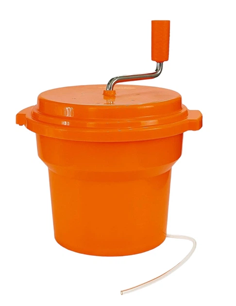 Сушка для зелени ручная с тормозом оранжевая 9,5 л One Chef NK-105052 - Фото 3 Сушка для зелени ручная с тормозом оранжевая 9,5 л One Chef NK-105052 - изображение 3