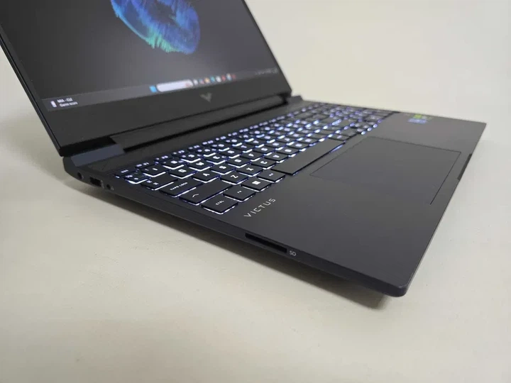 Ноутбук HP Victus 15 (2023) i5 13500H/RTX 4050/RAM 16GB/SSD 512GB/WIN 11 Б\В - Фото 2 Ноутбук HP Victus 15 (2023) i5 13500H/RTX 4050/RAM 16GB/SSD 512GB/WIN 11 Б\В - зображення 2
