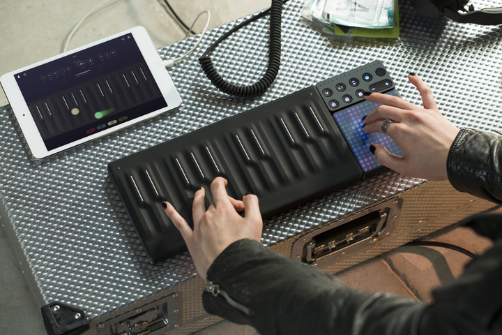 ROLI Seaboard Block Studio Edition 本体 Amazon | ROLI Seaboard Block Studio Edition スーパーパワー