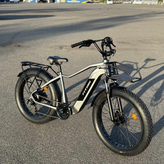 Велосипед с Е-комплектом E-Titan Aventure 26.4" 19" 750w 48v 15ah Серый-Металик 2025 года - Фото 2 Велосипед с Е-комплектом E-Titan Aventure 26.4" 19" 750w 48v 15ah Серый-Металик 2025 года - изображение 2