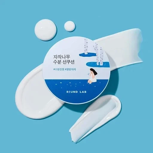 Сонцезахисний кушон із березовим соком ROUND LAB Birch Juice Moisturizing Sun Cushion 15 g - Фото 1 Сонцезахисний кушон із березовим соком ROUND LAB Birch Juice Moisturizing Sun Cushion 15 g - зображення 1