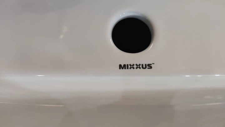 Раковина накладная Mixxus Premium BEVEL-0203 600х405х120mm с отверстием под смеситель (MP6513) - Фото 5 Раковина накладная Mixxus Premium BEVEL-0203 600х405х120mm с отверстием под смеситель (MP6513) - изображение 5