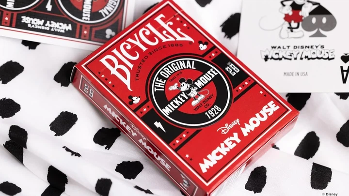 Карти гральні Bicycle Disney Classic Mickey - Фото 4 Карти гральні Bicycle Disney Classic Mickey - зображення 4