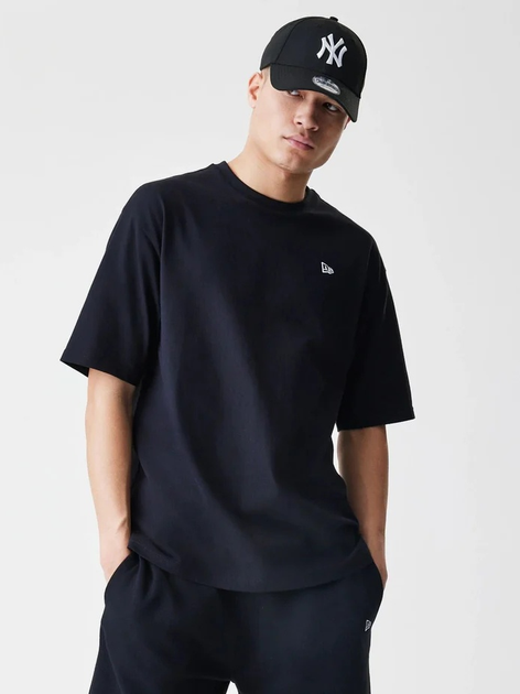 T-shirt męski bawełniany oversize New Era Ne Premium Essential Os 60752363 L Czarny (0198976882703) - obraz 1